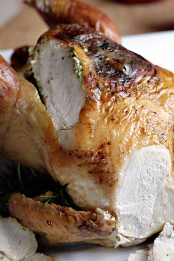 Roast turkey stuffed with mascarpone, lemon and rosemary